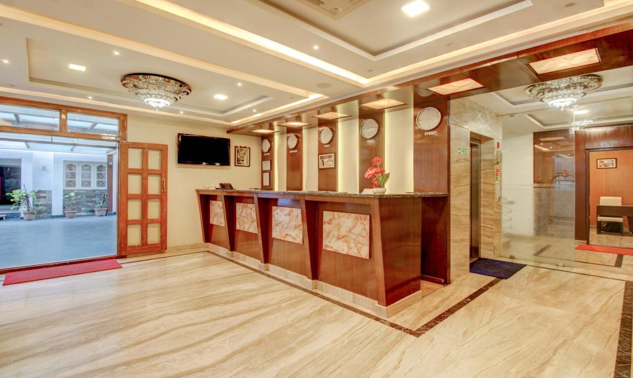 Treebo The Sai Leela Suites R T Nagar Bangalore Eksteriør bilde