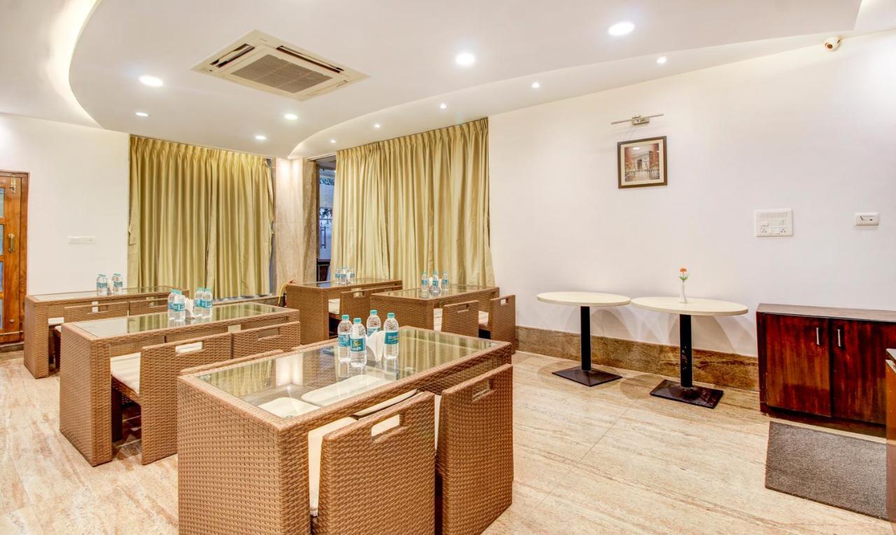 Treebo The Sai Leela Suites R T Nagar Bangalore Eksteriør bilde