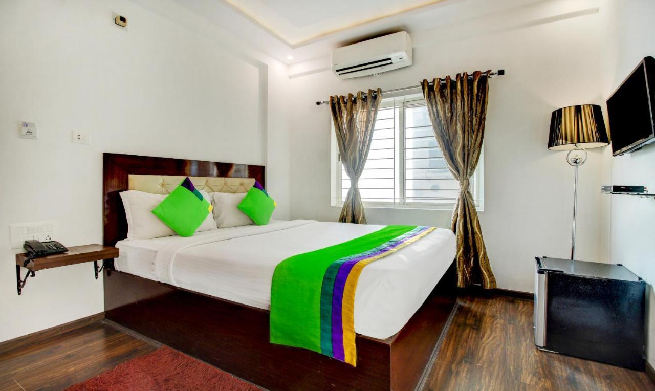 Treebo The Sai Leela Suites R T Nagar Bangalore Eksteriør bilde