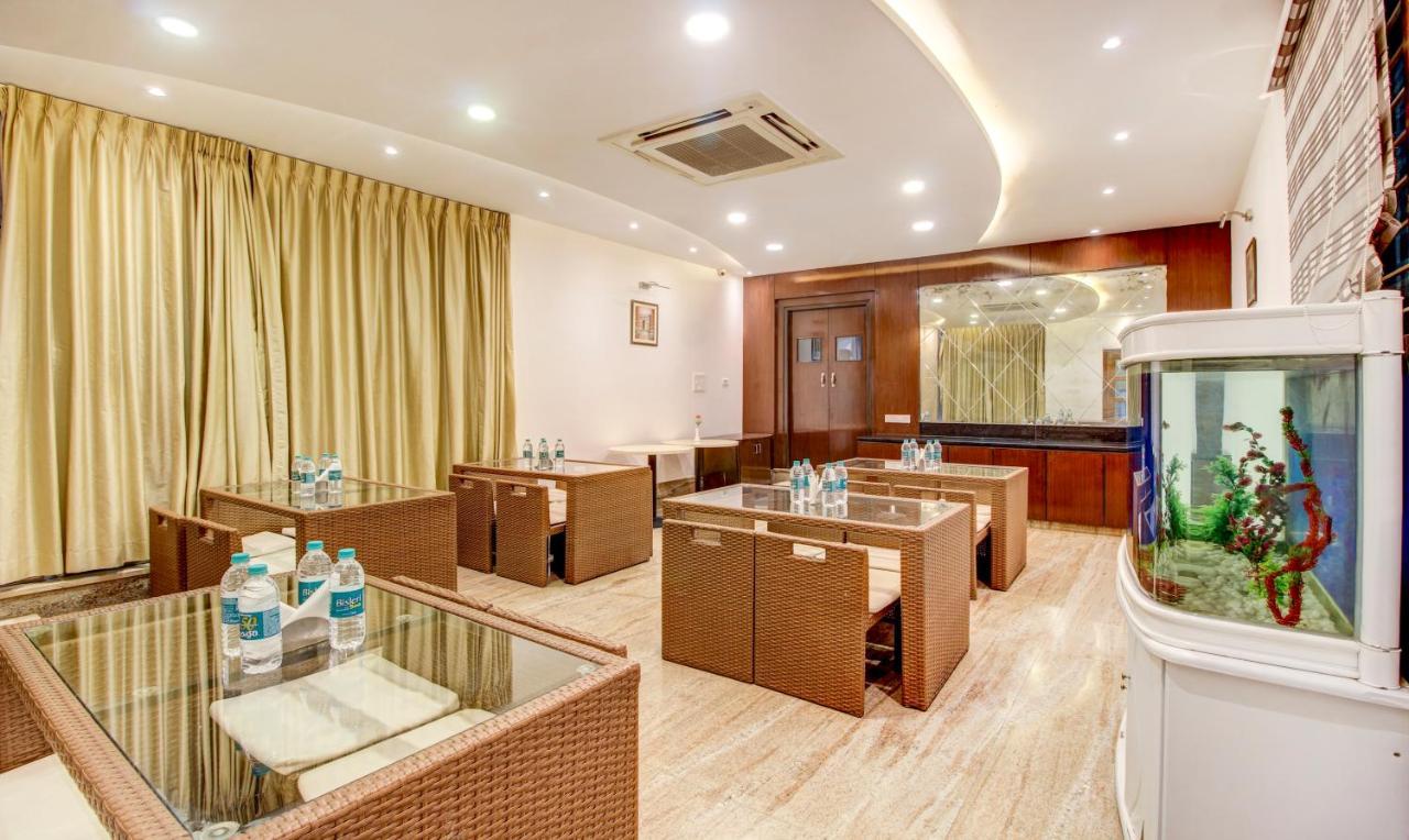 Treebo The Sai Leela Suites R T Nagar Bangalore Eksteriør bilde