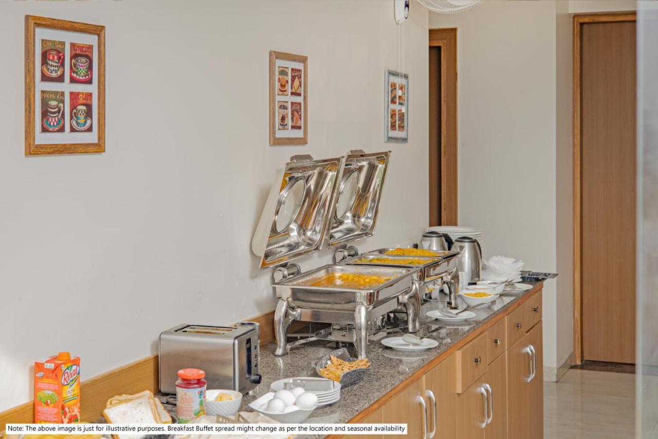 Treebo The Sai Leela Suites R T Nagar Bangalore Eksteriør bilde