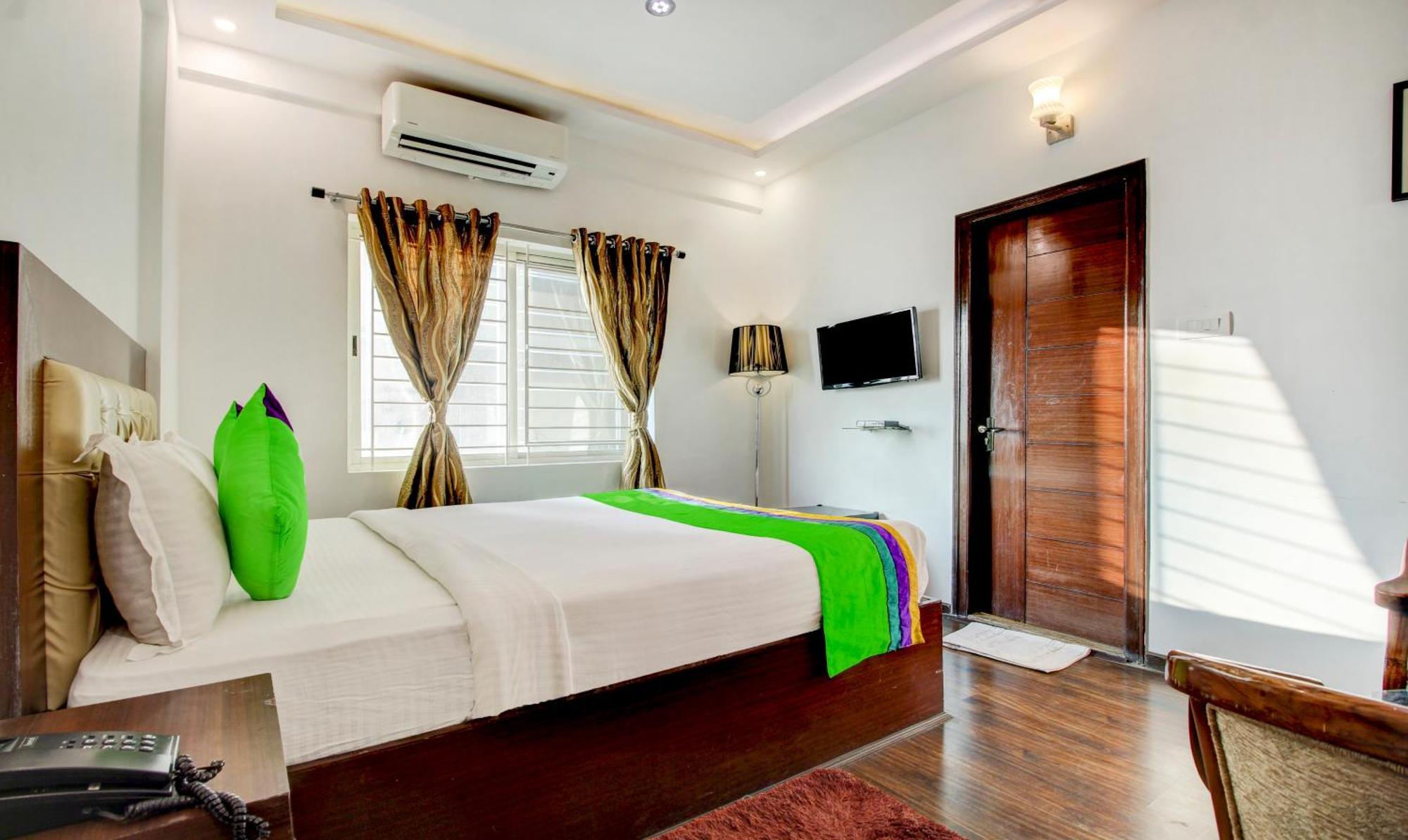 Treebo The Sai Leela Suites R T Nagar Bangalore Eksteriør bilde